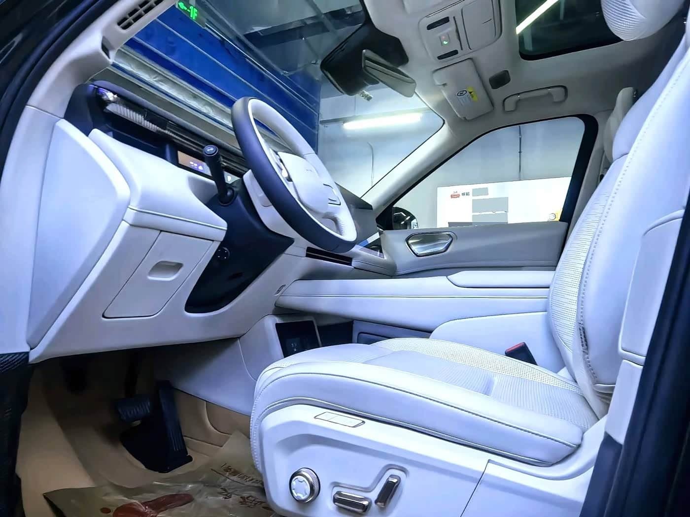 2025 Lynk & Co 900 Blue, 10,000 km, China export – photo 6