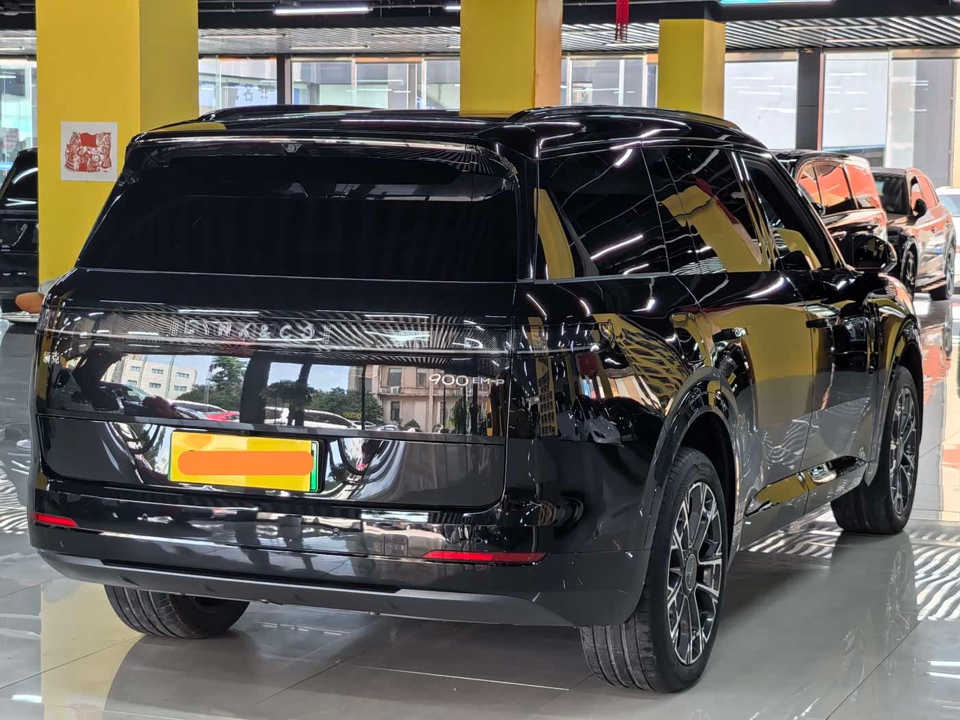 2025 Lynk & Co 900 Black, 32,000 km, China export – photo 13