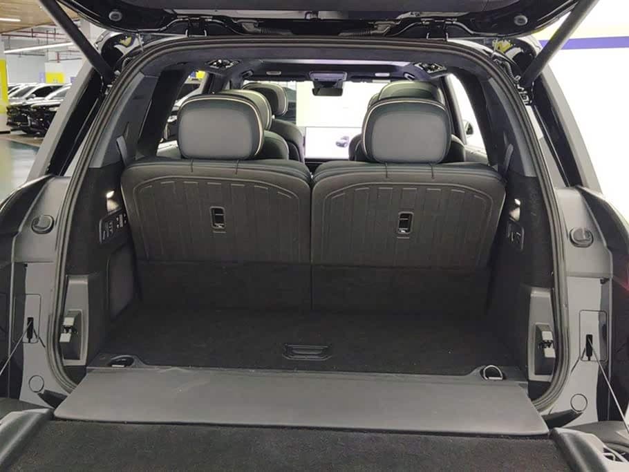 2025 Lynk & Co 900 Black, 24,700 km, China export – photo 4