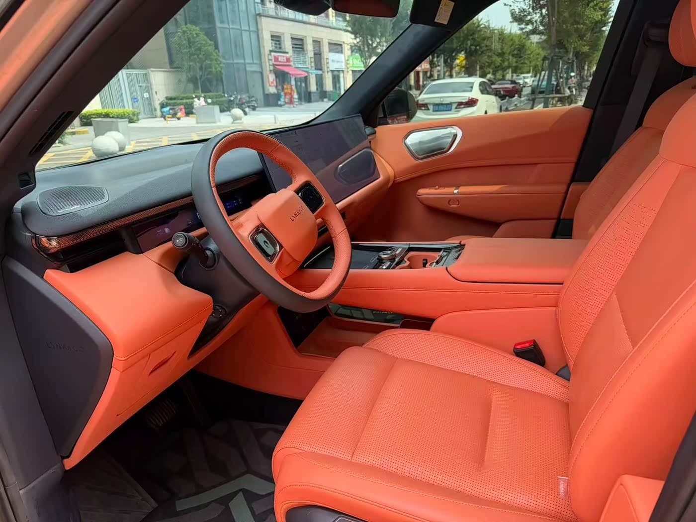 2025 Lynk & Co 900 Yellow, 20,000 km, China export – photo 4