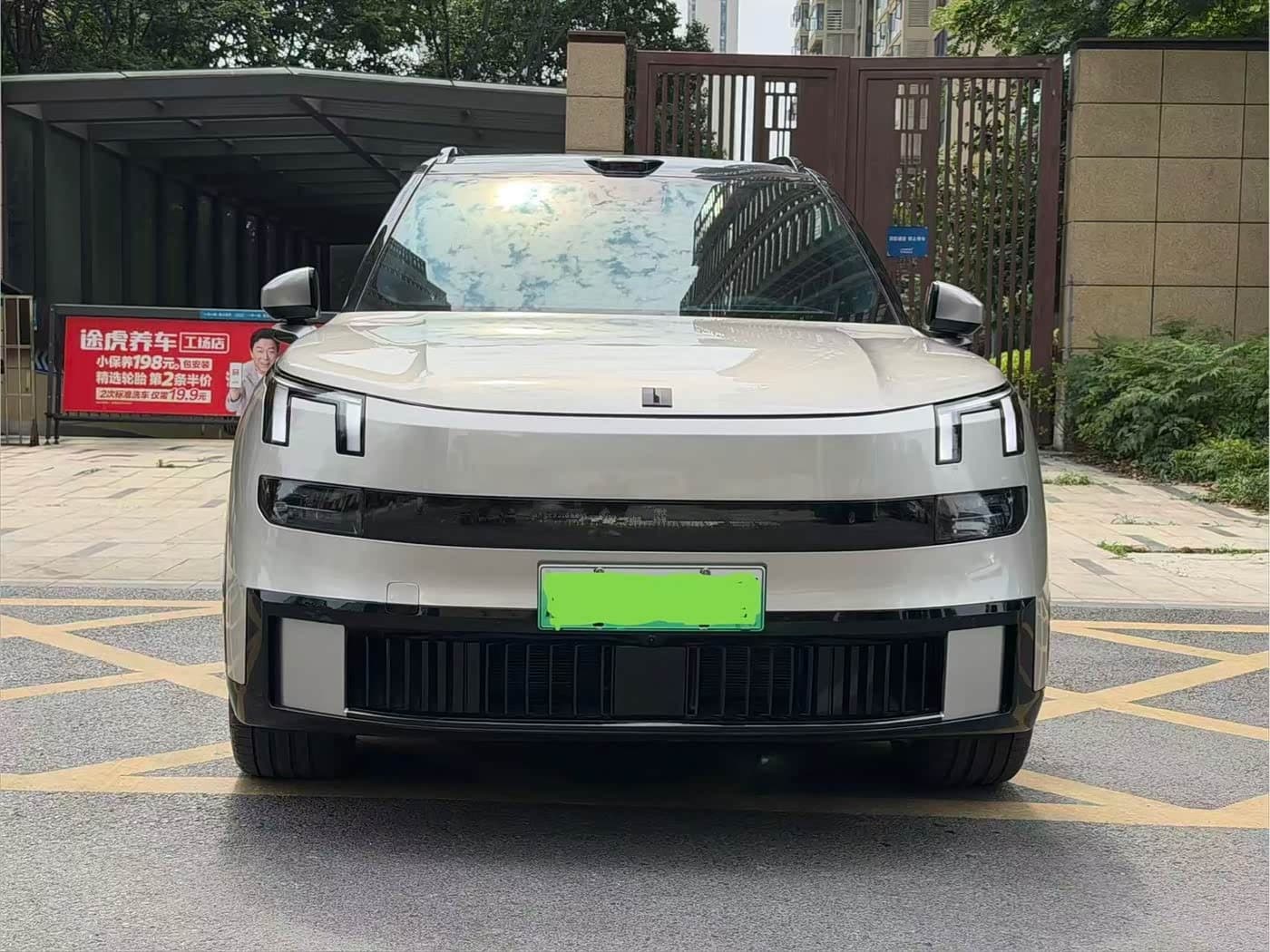 2025 Lynk & Co 900 Yellow, 20,000 km, China export – photo 3