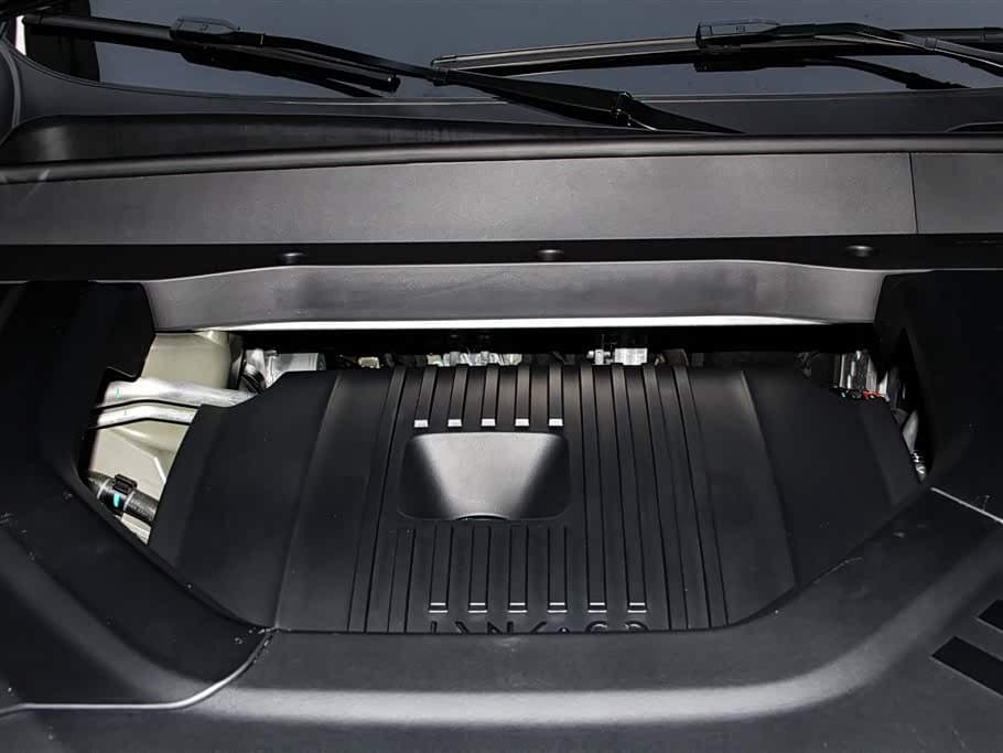 2025 Lynk & Co 900 Black, 19,000 km, China export – photo 12