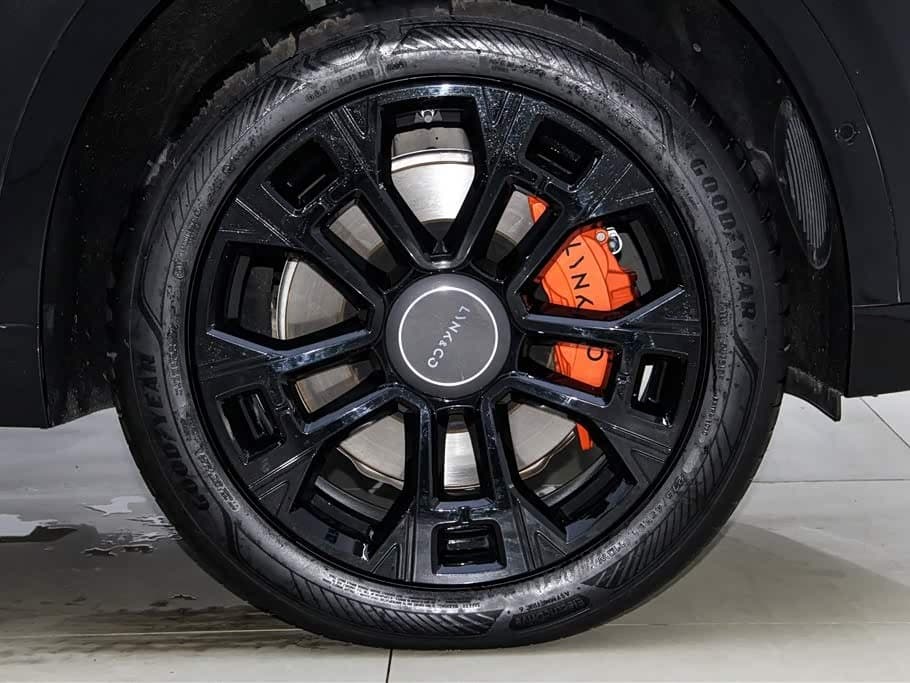 2025 Lynk & Co 900 Black, 19,000 km, China export – photo 11