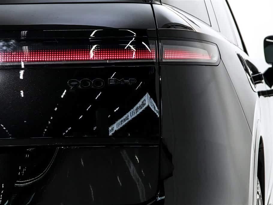 2025 Lynk & Co 900 Black, 19,000 km, China export – photo 10