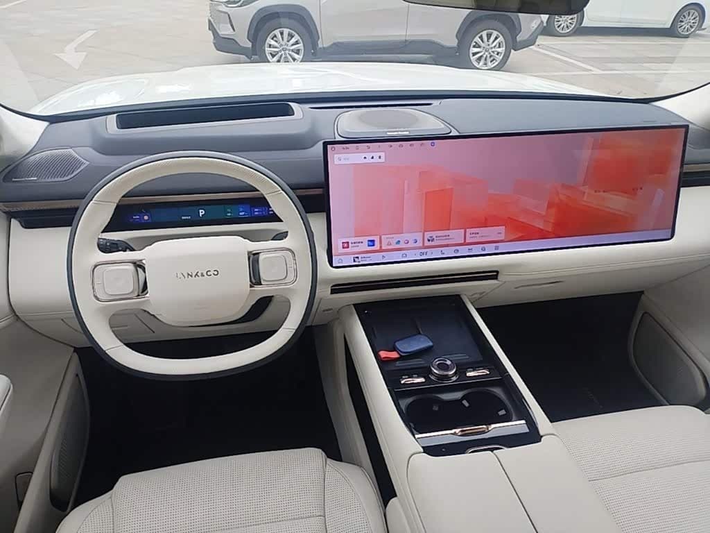 2025 Lynk & Co 900 White, 900 km, China export – photo 10