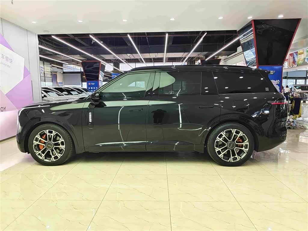 2025 Lynk & Co 900 Black, 15,000 km, China export – photo 7