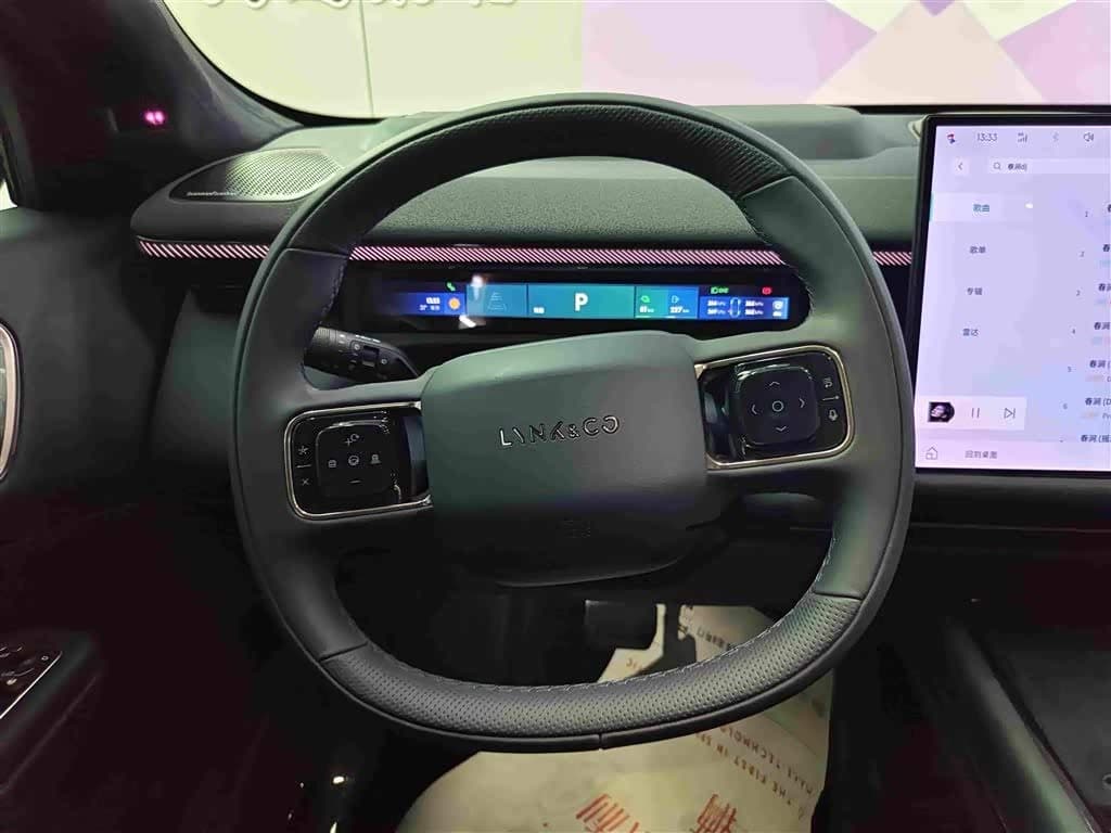 2025 Lynk & Co 900 Black, 15,000 km, China export – photo 14