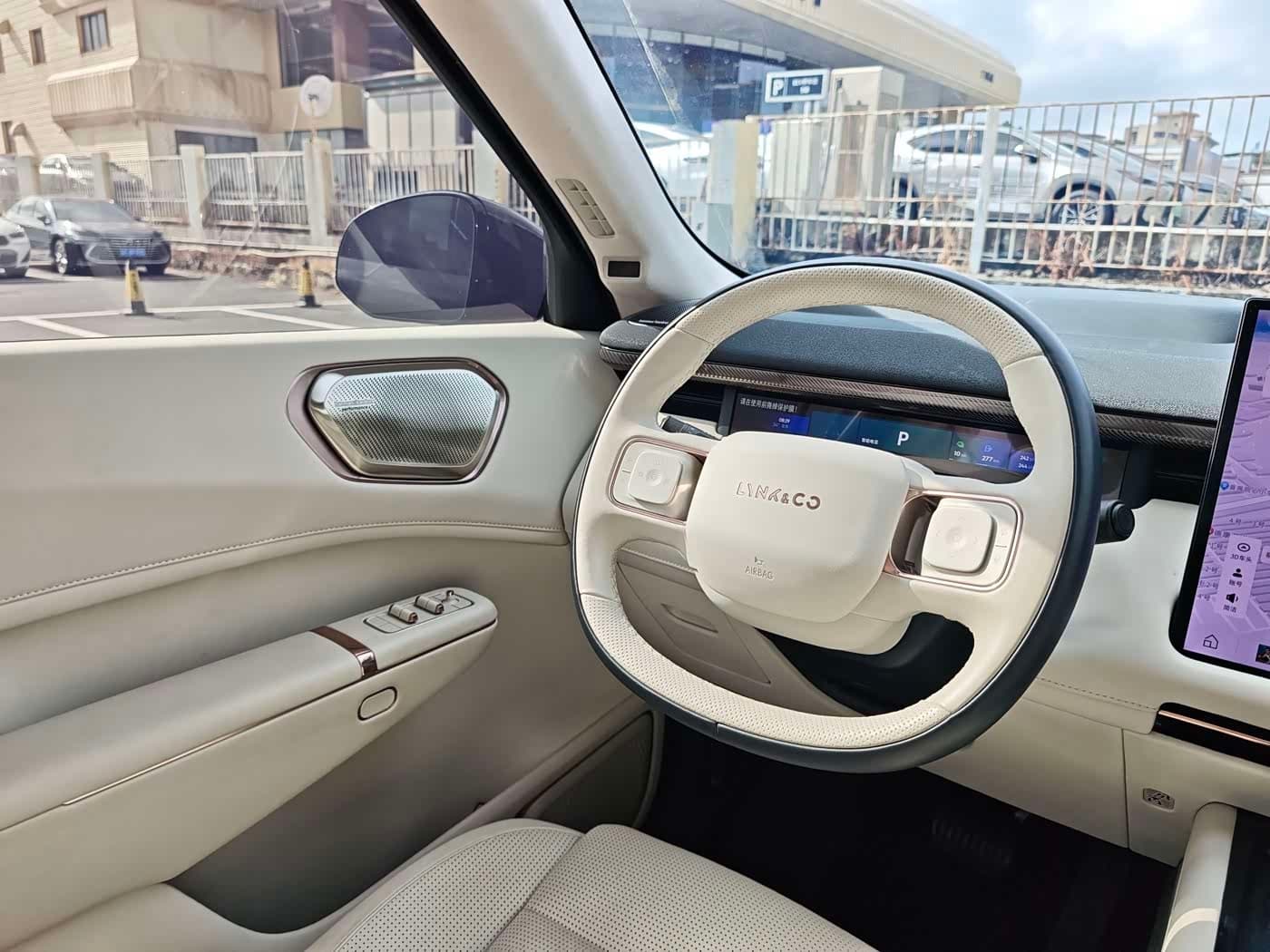 2025 Lynk & Co 900 Black, 20,000 km, China export – photo 12