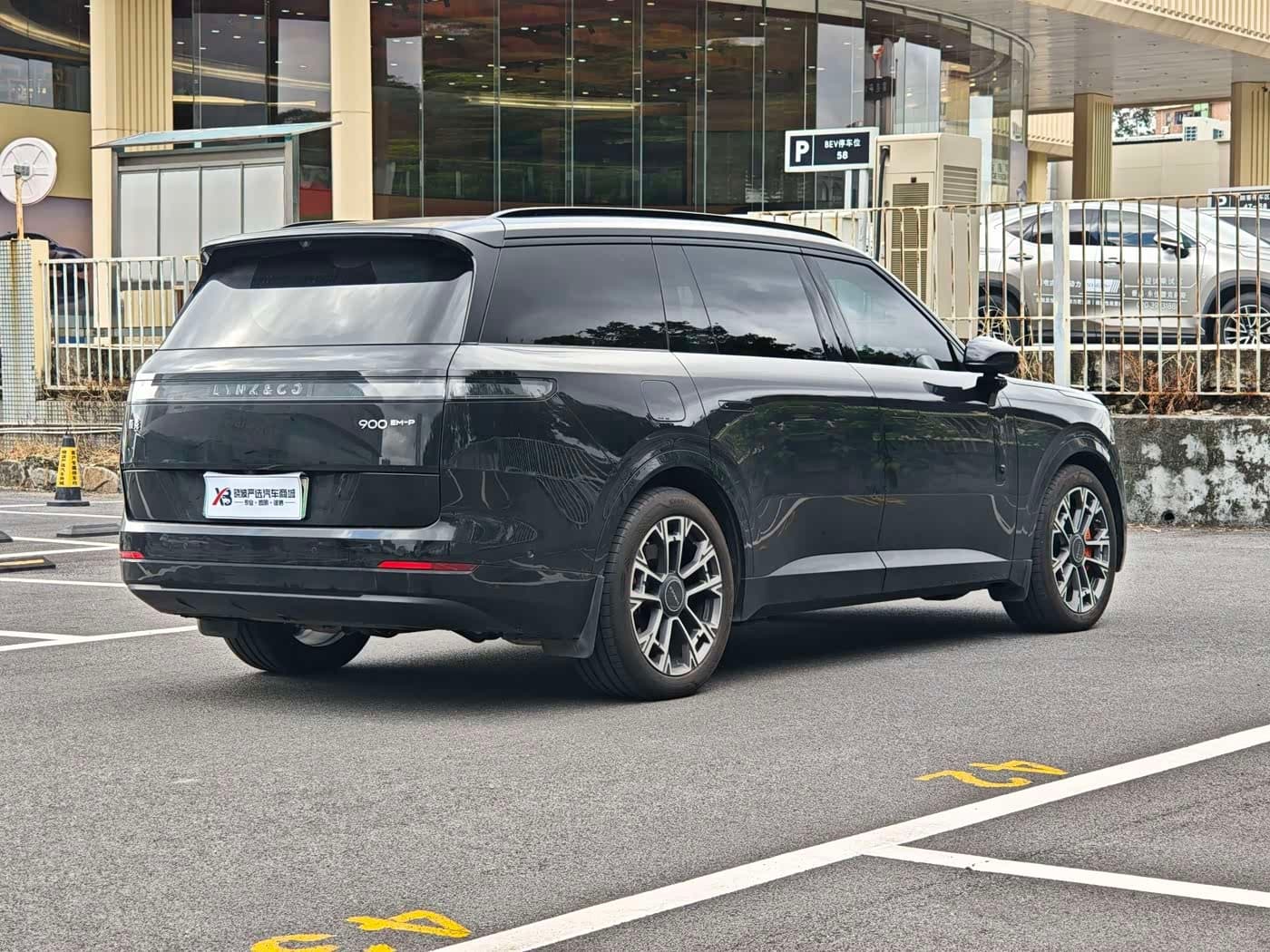 2025 Lynk & Co 900 Black, 20,000 km, China export – photo 6