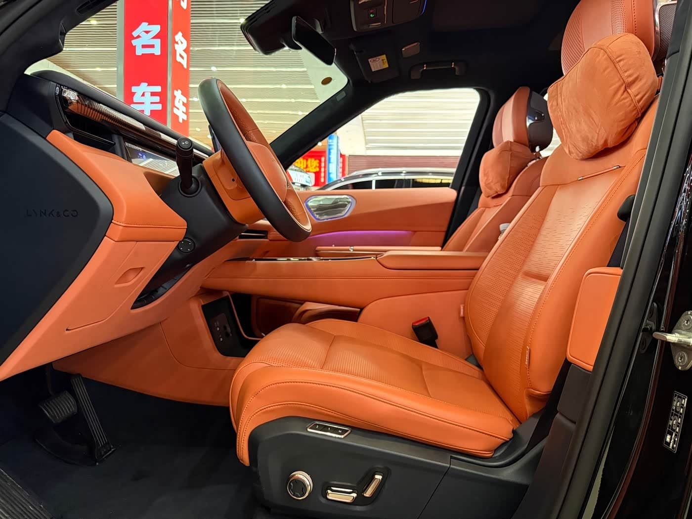 2025 Lynk & Co 900 Black, 9,700 km, China export – photo 14
