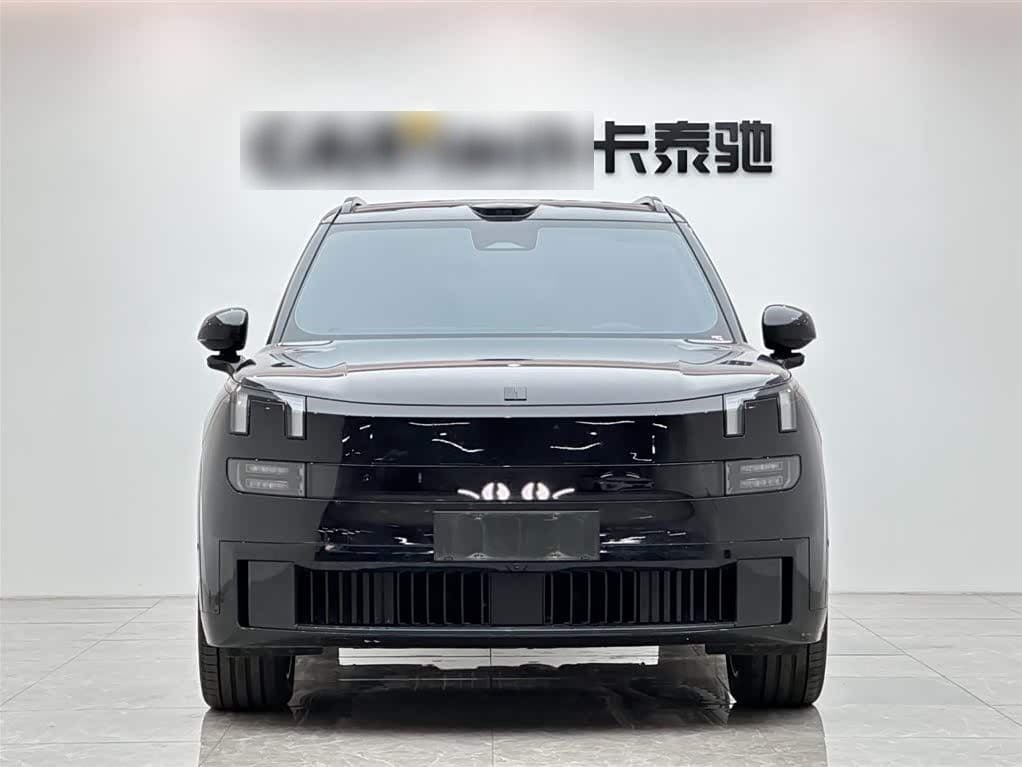 2025 Lynk & Co 900 Black, 30,000 km, China export – photo 7