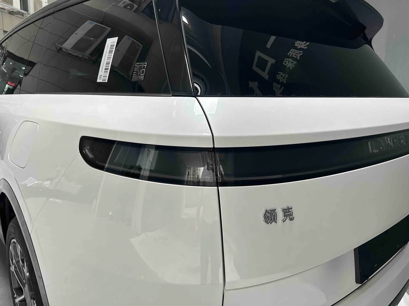 2025 Lynk & Co 900 White, 41,300 km, China export – photo 4