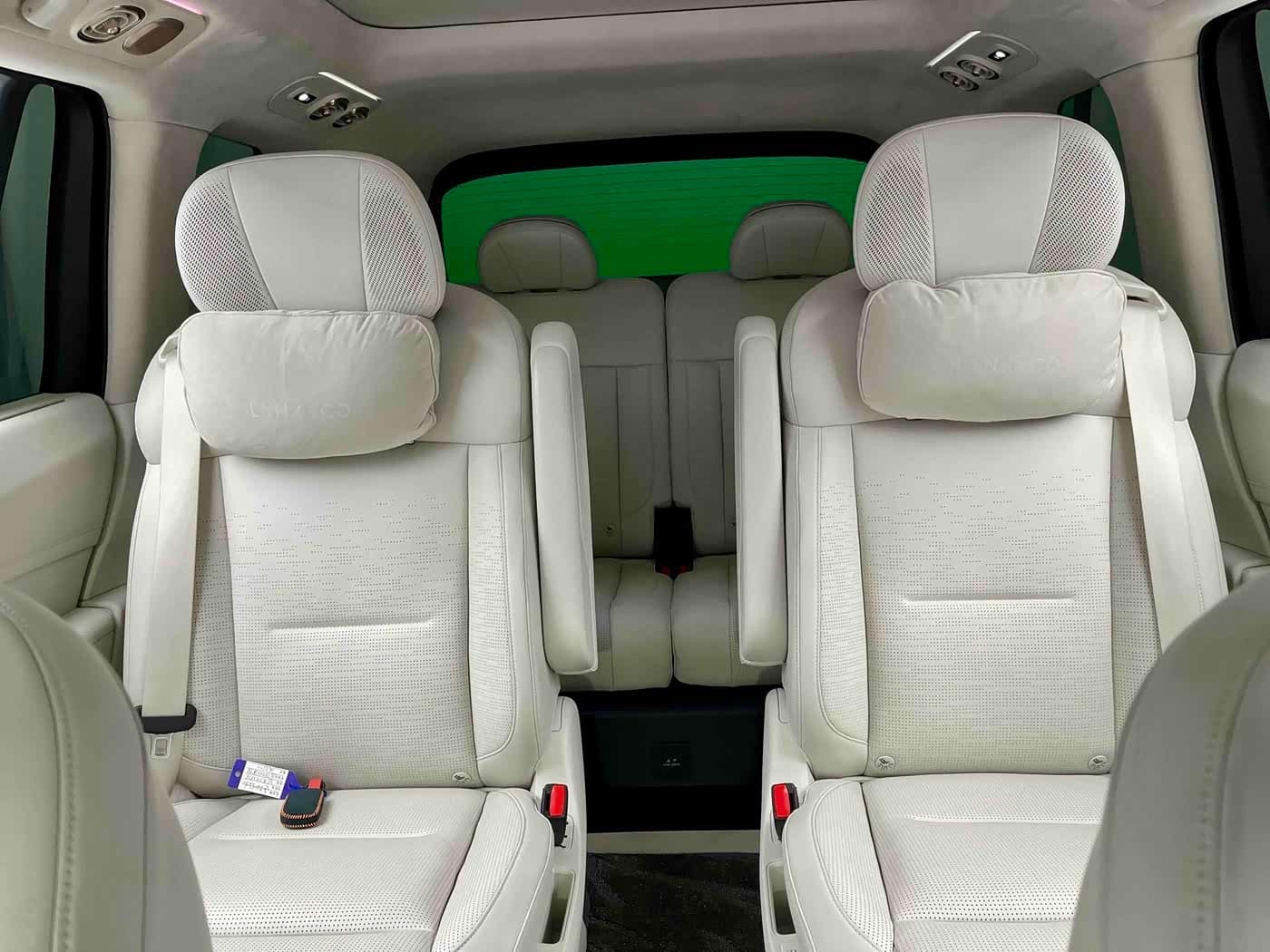 2025 Lynk & Co 900 Blue, 9,000 km, China export – photo 13