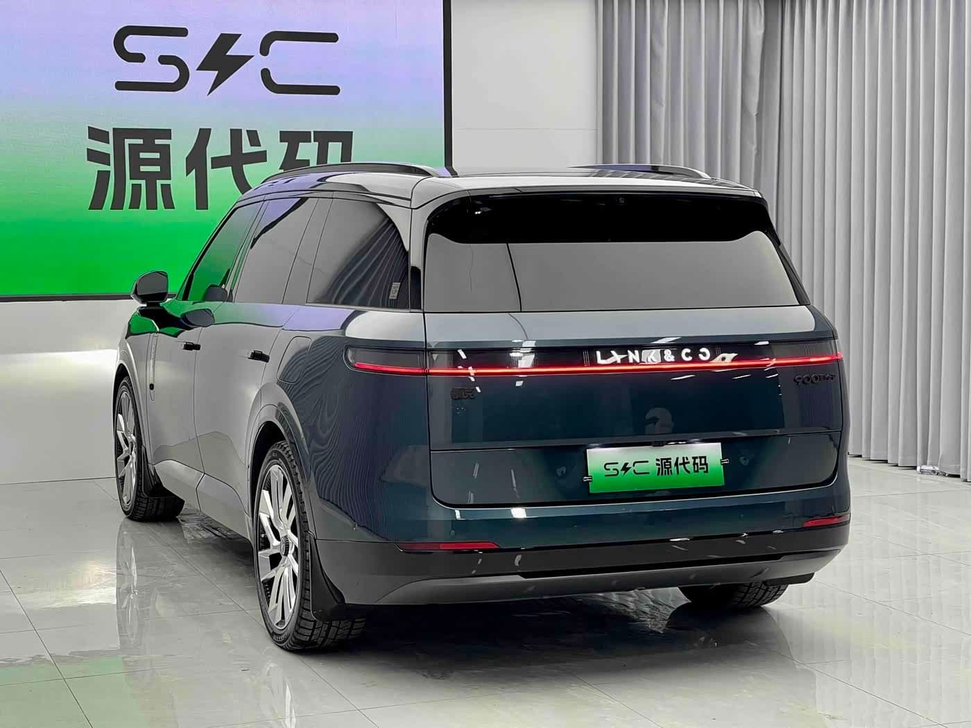 2025 Lynk & Co 900 Blue, 9,000 km, China export – photo 16