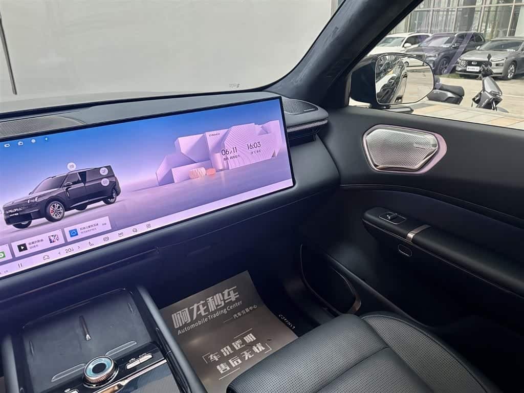 2025 Lynk & Co 900 Black, 22,300 km, China export – photo 7