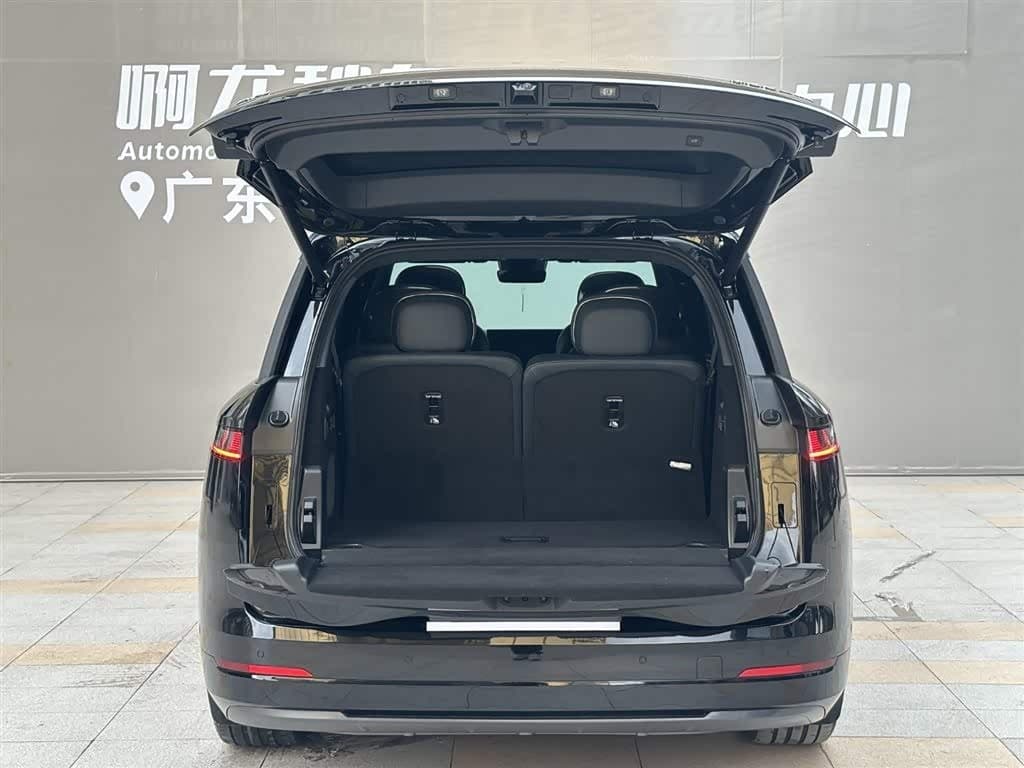 2025 Lynk & Co 900 Black, 22,300 km, China export – photo 17