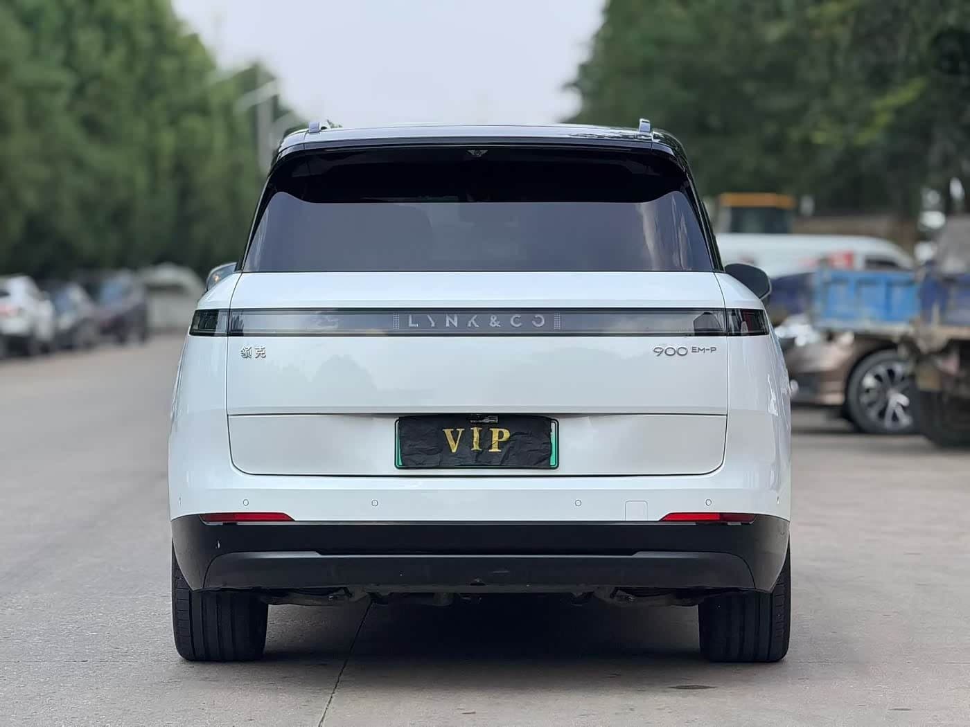 2025 Lynk & Co 900 White, 16,000 km, China export – photo 8
