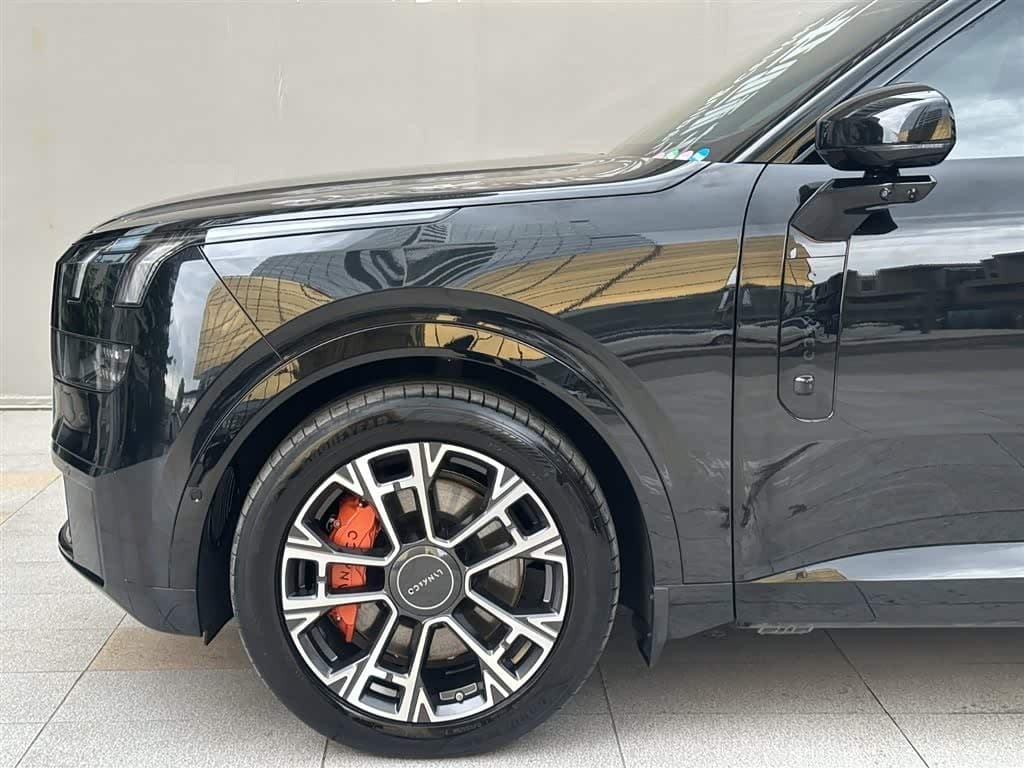2025 Lynk & Co 900 Black, 22,300 km, China export – photo 5