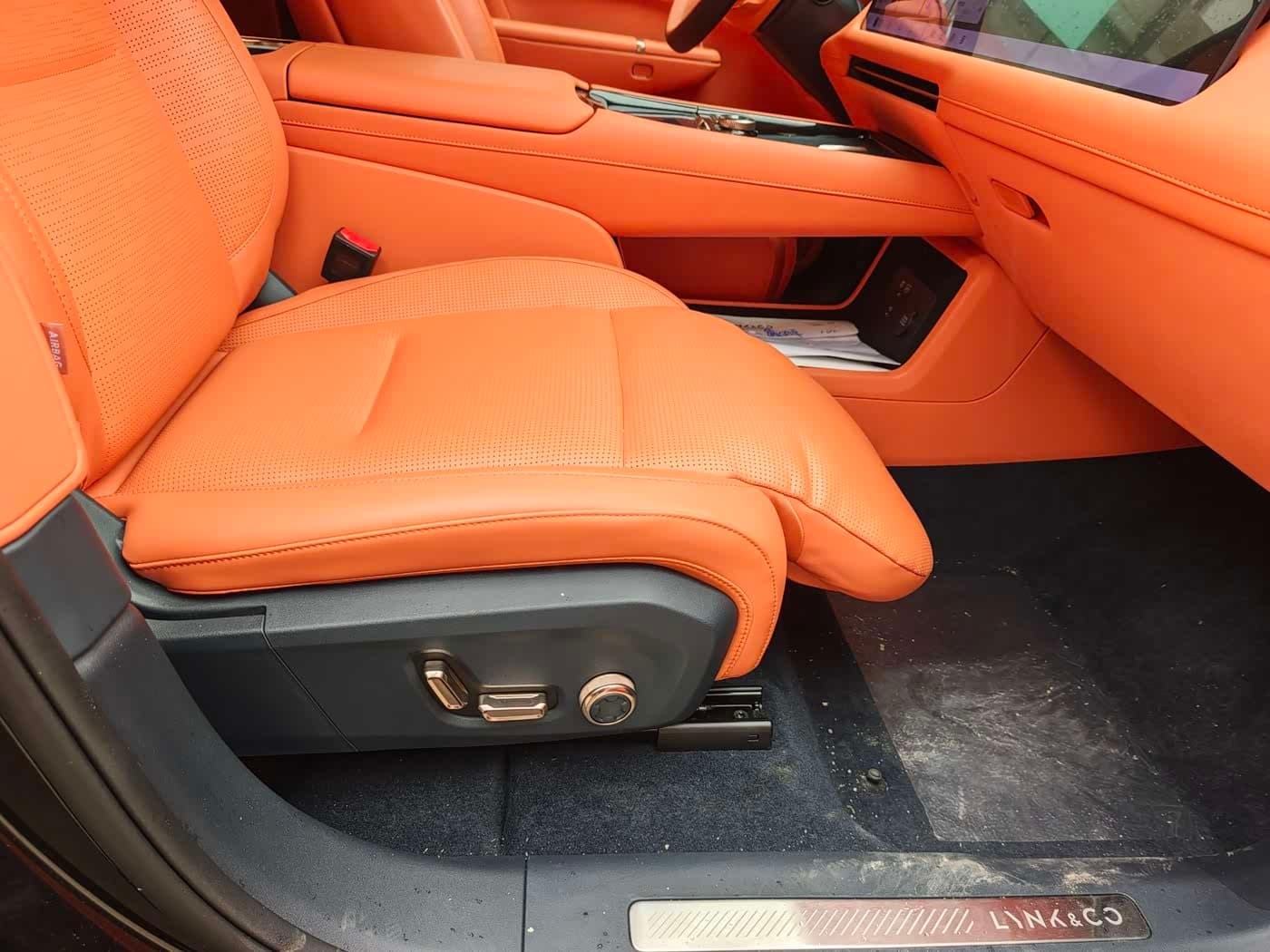 2025 Lynk & Co 900 Black, 3,000 km, China export – photo 17