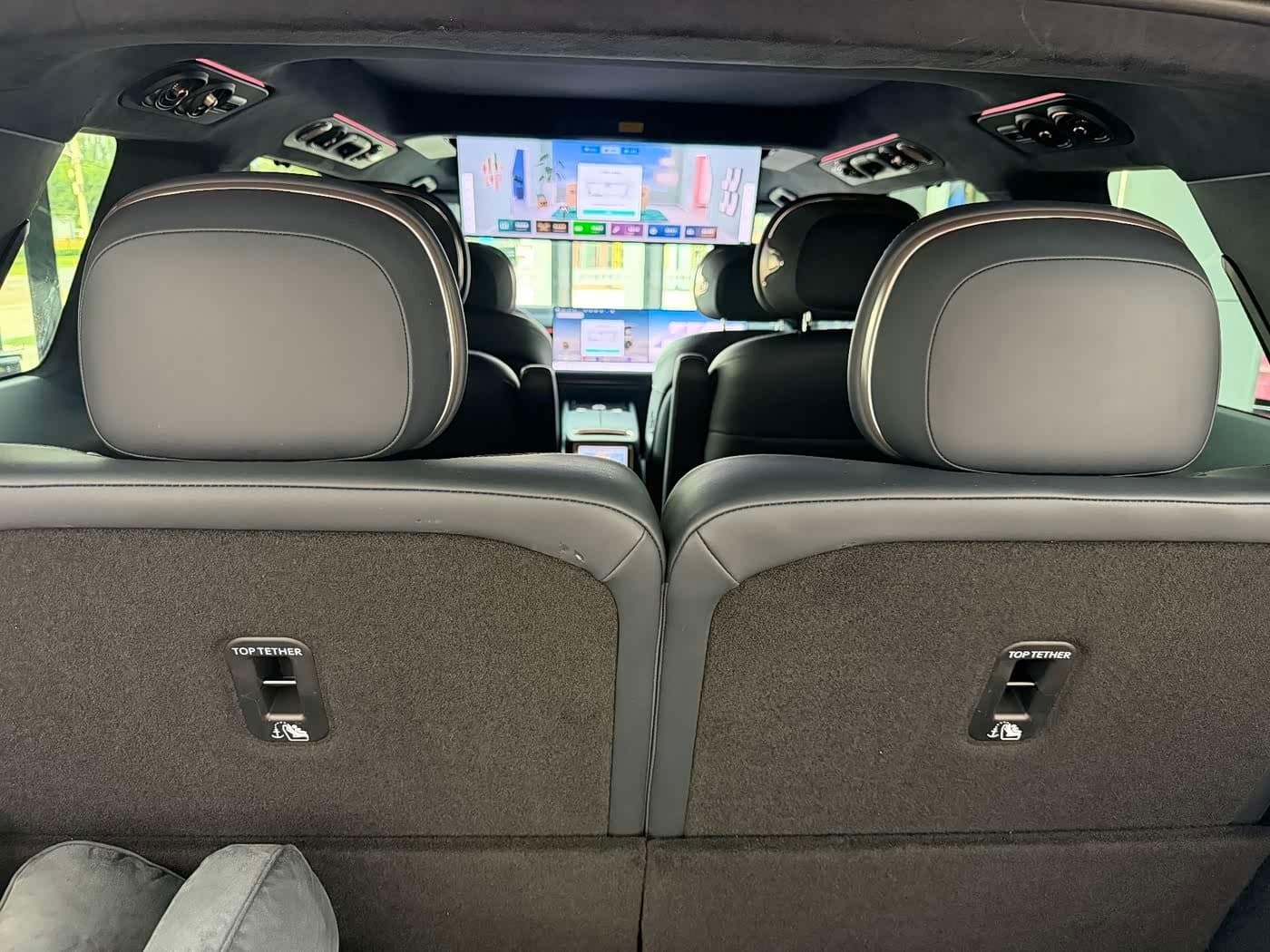 2025 Lynk & Co 900 Champagne, 16,000 km, China export – photo 6