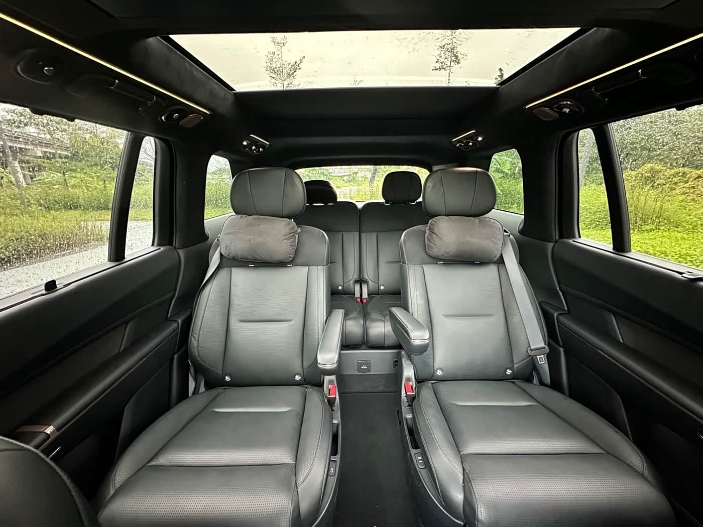 2025 Lynk & Co 900 Silbergrau, 35,000 km, China export – photo 17