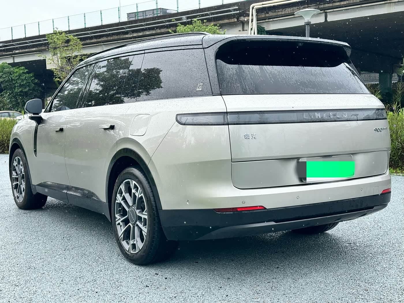 2025 Lynk & Co 900 Silbergrau, 35,000 km, China export – photo 6