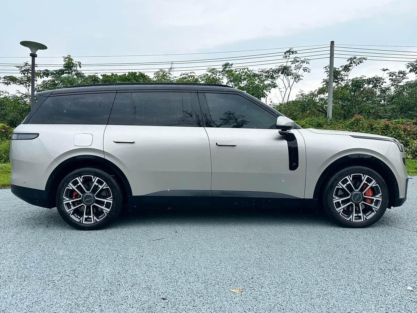 2025 Lynk & Co 900 Silbergrau, 35,000 km, China export – photo 7