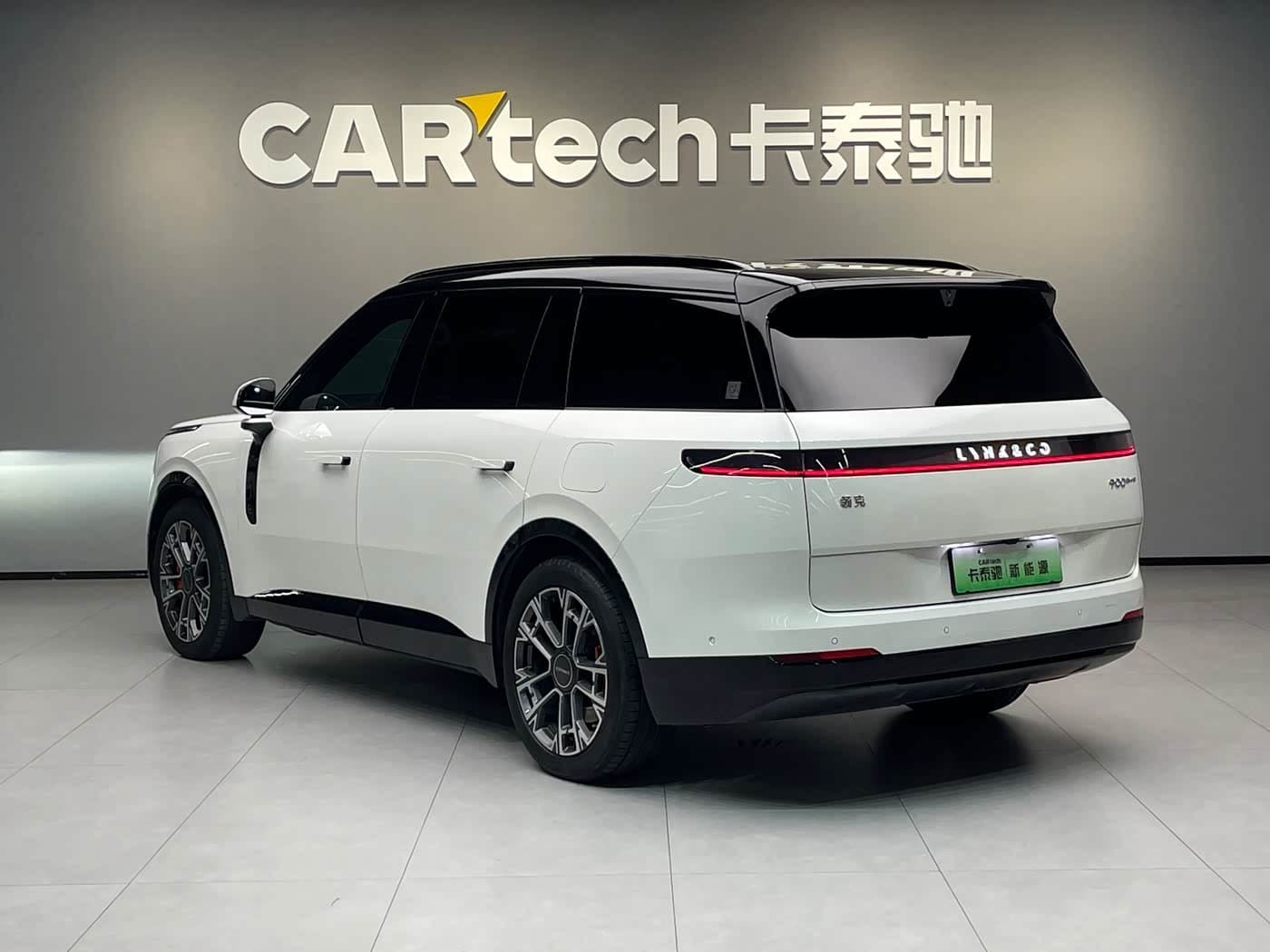 2025 Lynk & Co 900 White, 15,000 km, China export – photo 6