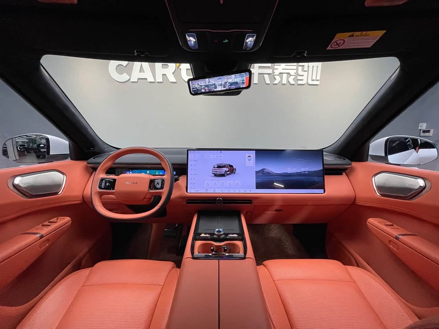 2025 Lynk & Co 900 White, 15,000 km, China export – photo 9