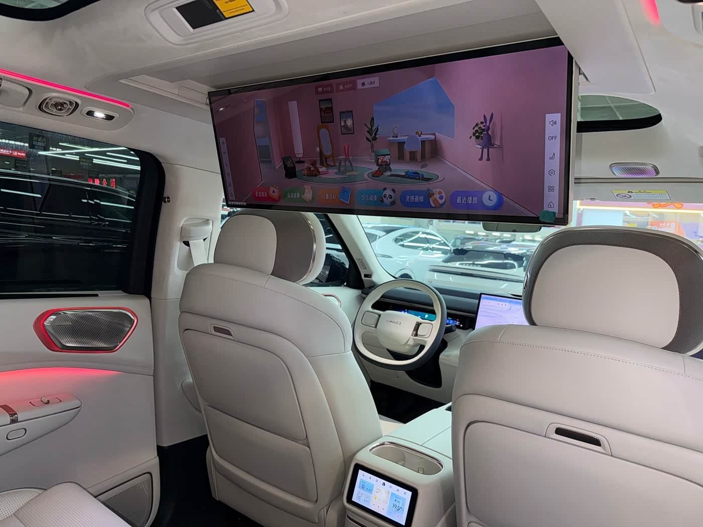 2025 Lynk & Co 900 Black, 10,000 km, China export – photo 14