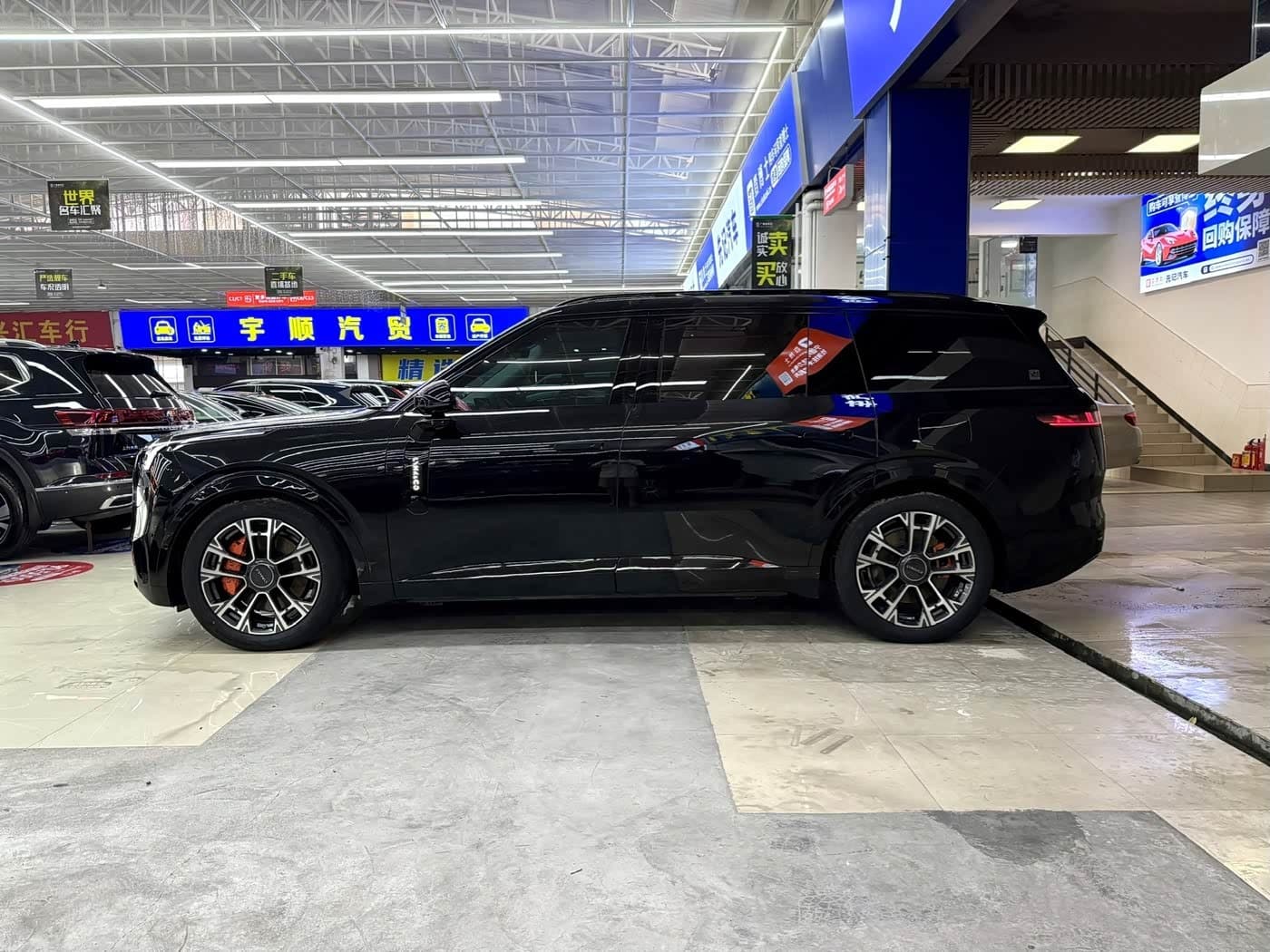 2025 Lynk & Co 900 Black, 10,000 km, China export – photo 6