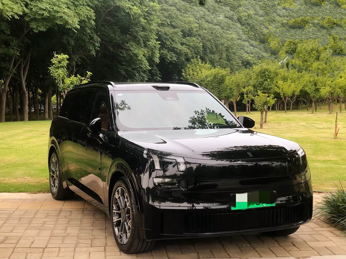 2025 Lynk & Co 900 Black, 10,700 km, China export – photo 3