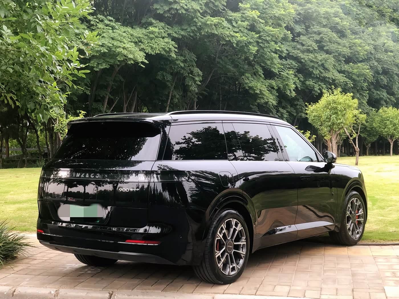 2025 Lynk & Co 900 Black, 10,700 km, China export – photo 4