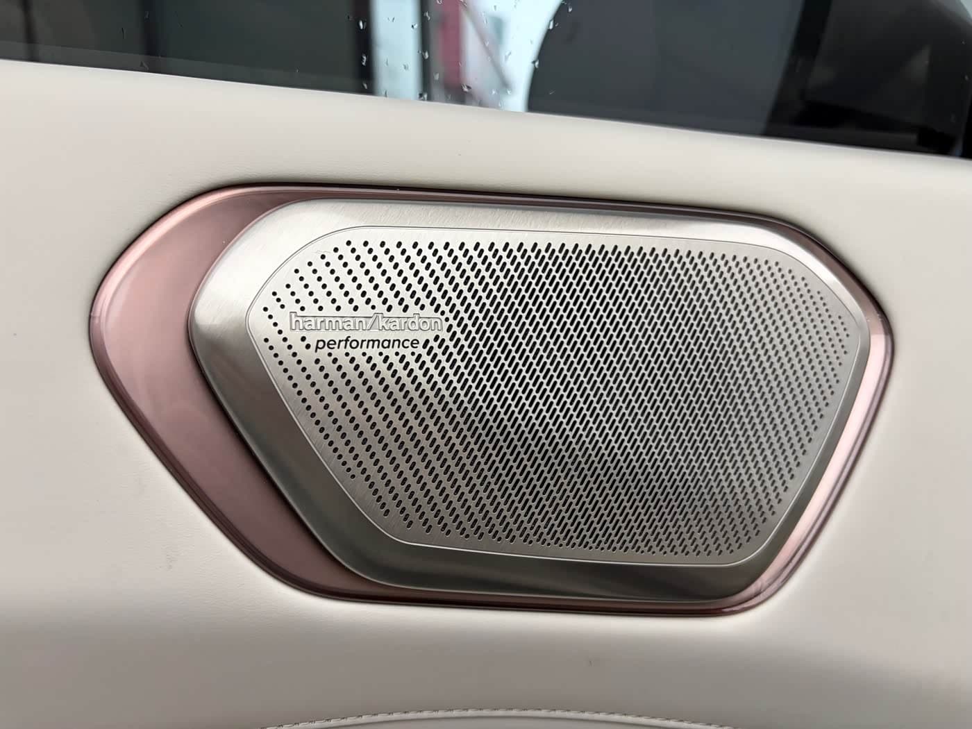 2025 Lynk & Co 900 Silbergrau, 11,000 km, China export – photo 4