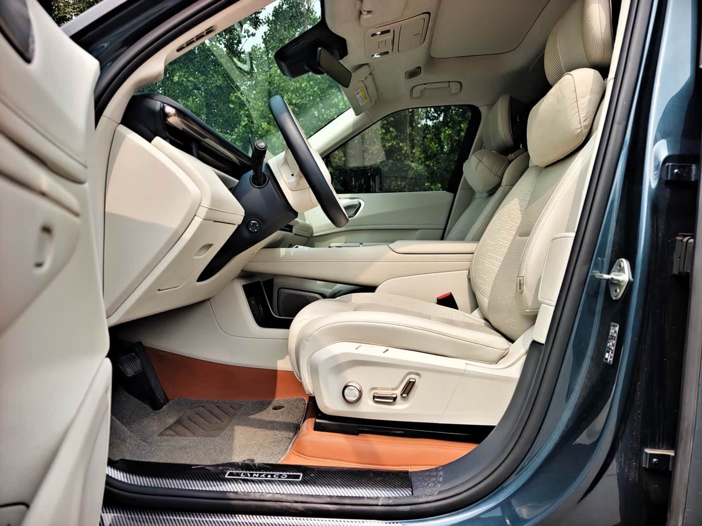 2025 Lynk & Co 900 Blue, 26,000 km, China export – photo 6