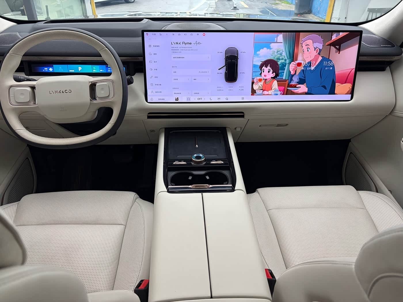 2025 Lynk & Co 900 Silbergrau, 11,000 km, China export – photo 8