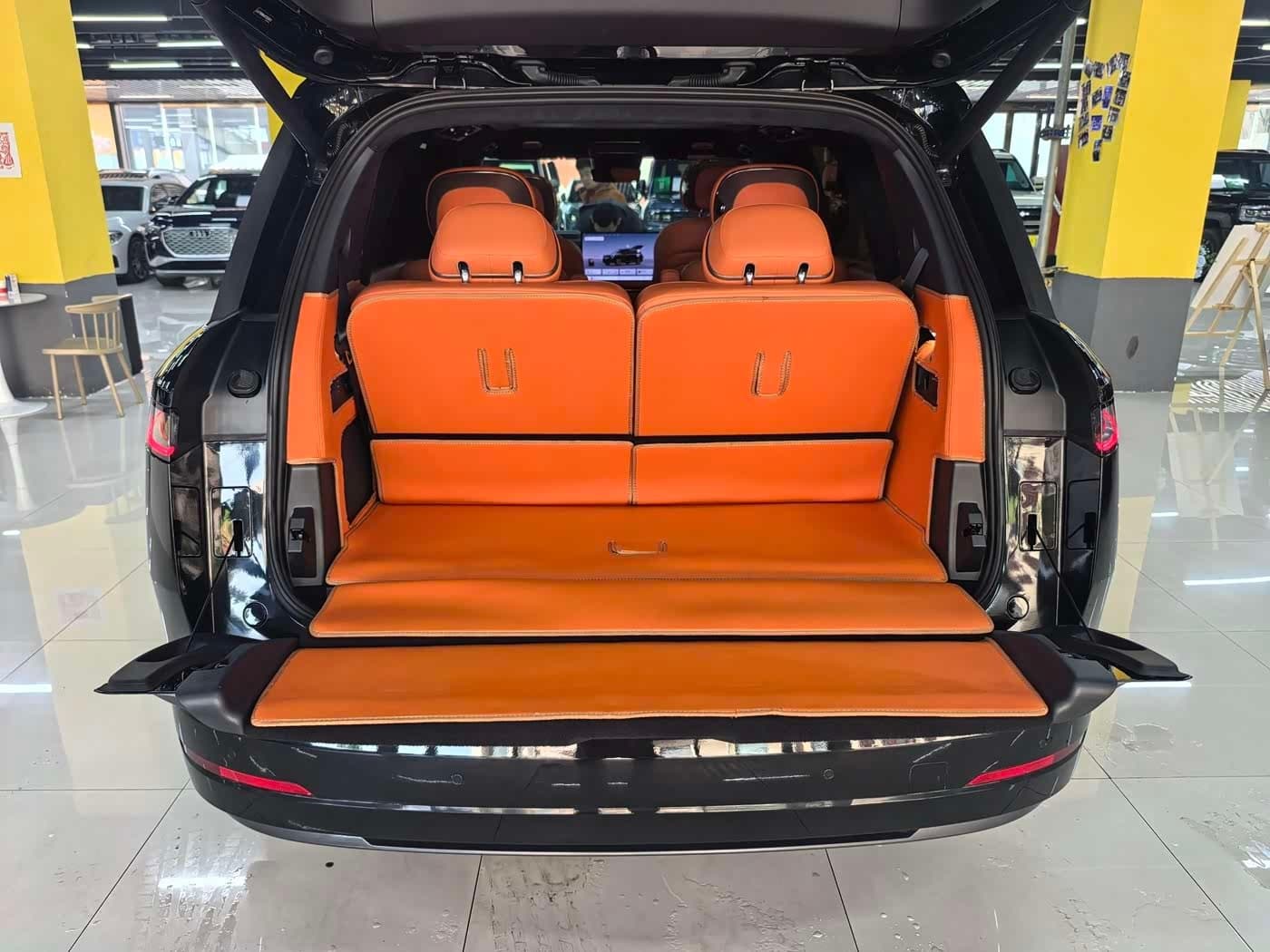 2025 Lynk & Co 900 Black, 13,000 km, China export – photo 13