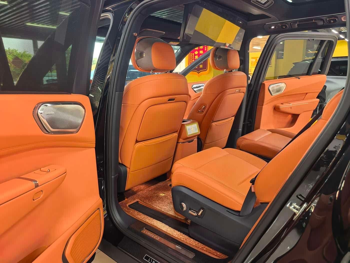 2025 Lynk & Co 900 Black, 13,000 km, China export – photo 5