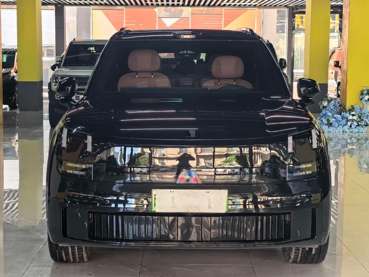 2025 Lynk & Co 900 Black, 13,000 km, China export – photo 2