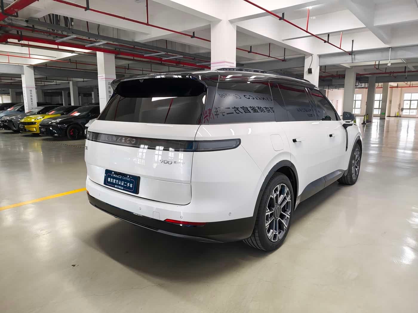 2025 Lynk & Co 900 White, 20,000 km, China export – photo 18