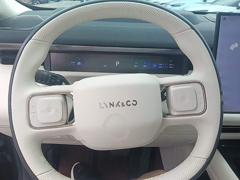 2025 Lynk & Co 900 Blue, 16,600 km, China export – photo 11