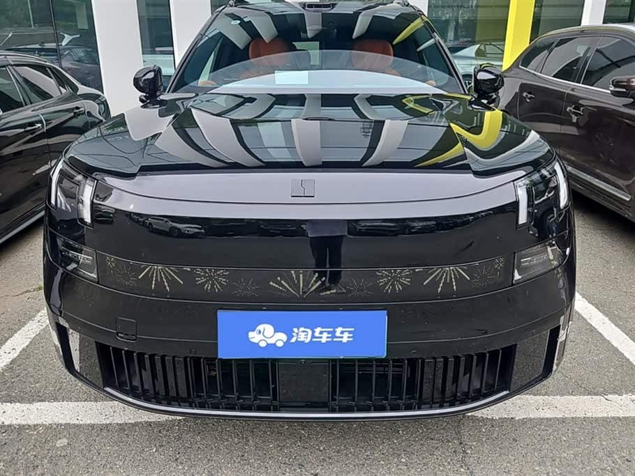 2025 Lynk & Co 900 Black, 7,800 km, China export – photo 2