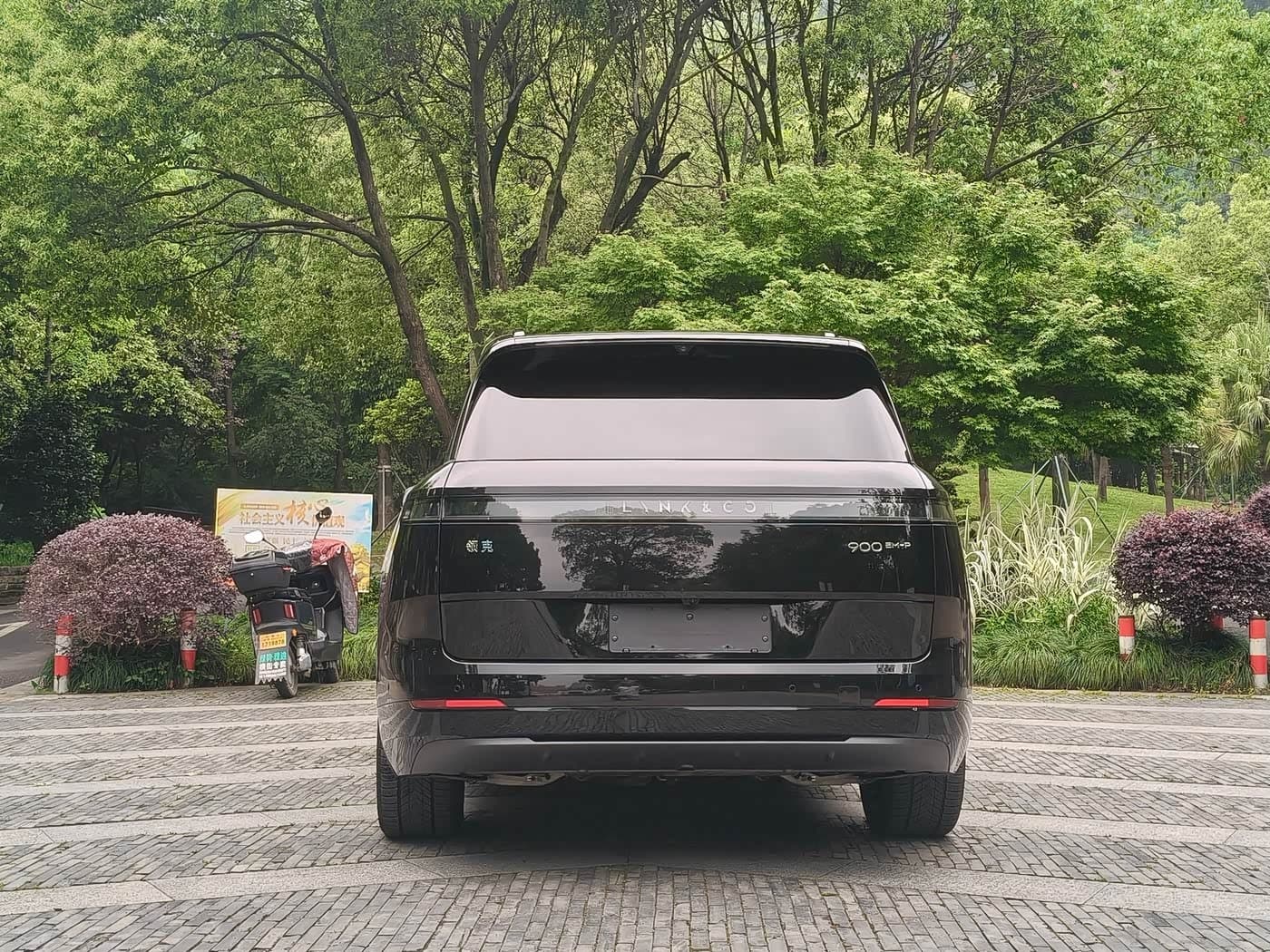 2025 Lynk & Co 900 Black, 16,000 km, China export – photo 5