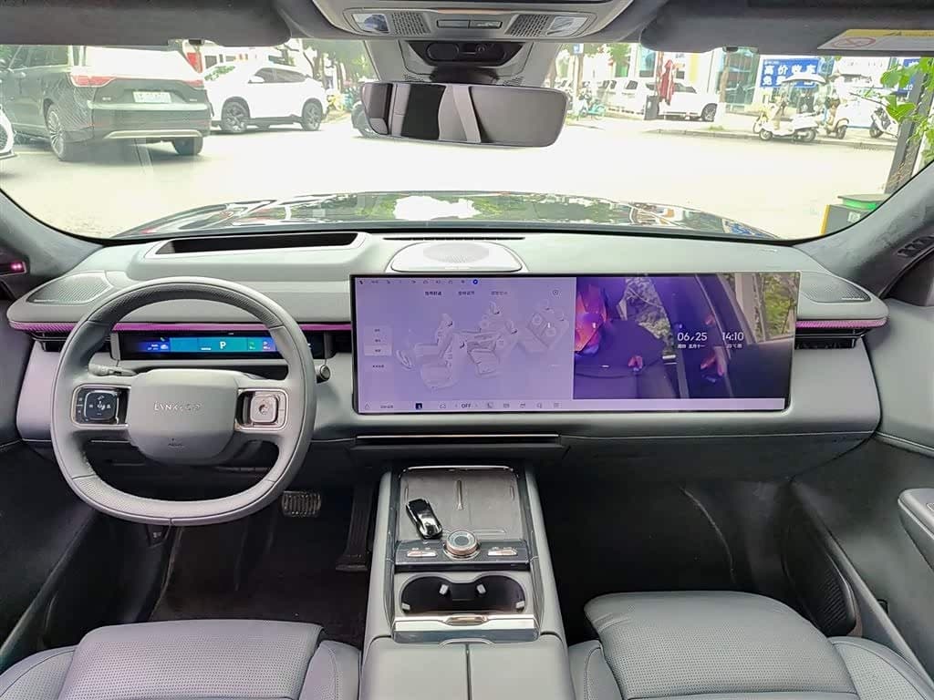 2025 Lynk & Co 900 Black, 38,000 km, China export – photo 10