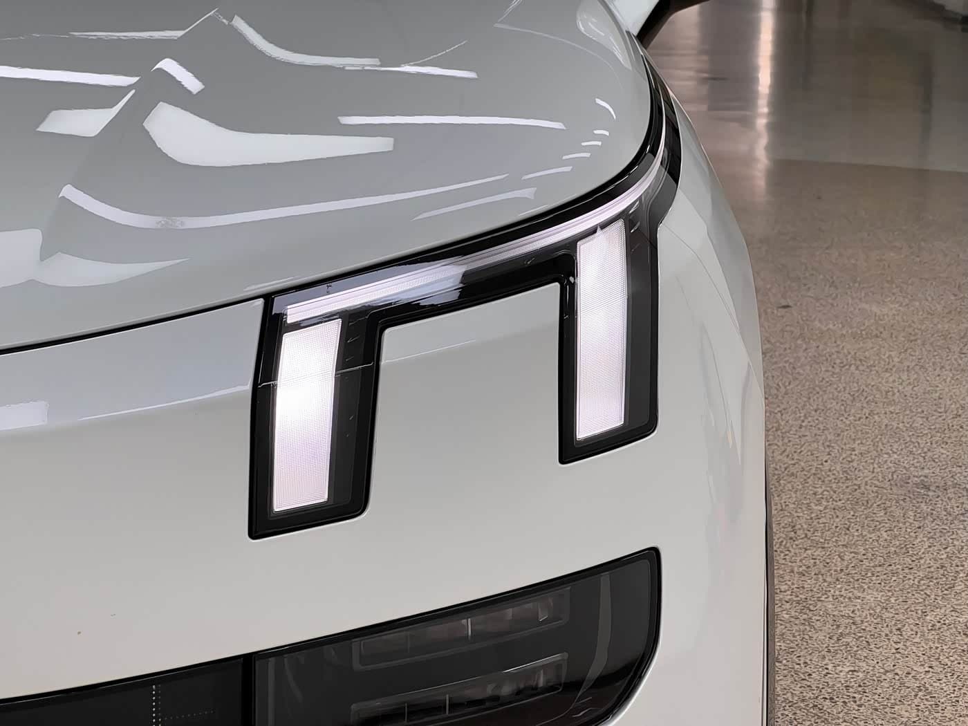 2025 Lynk & Co 900 White, 33,800 km, China export – photo 8
