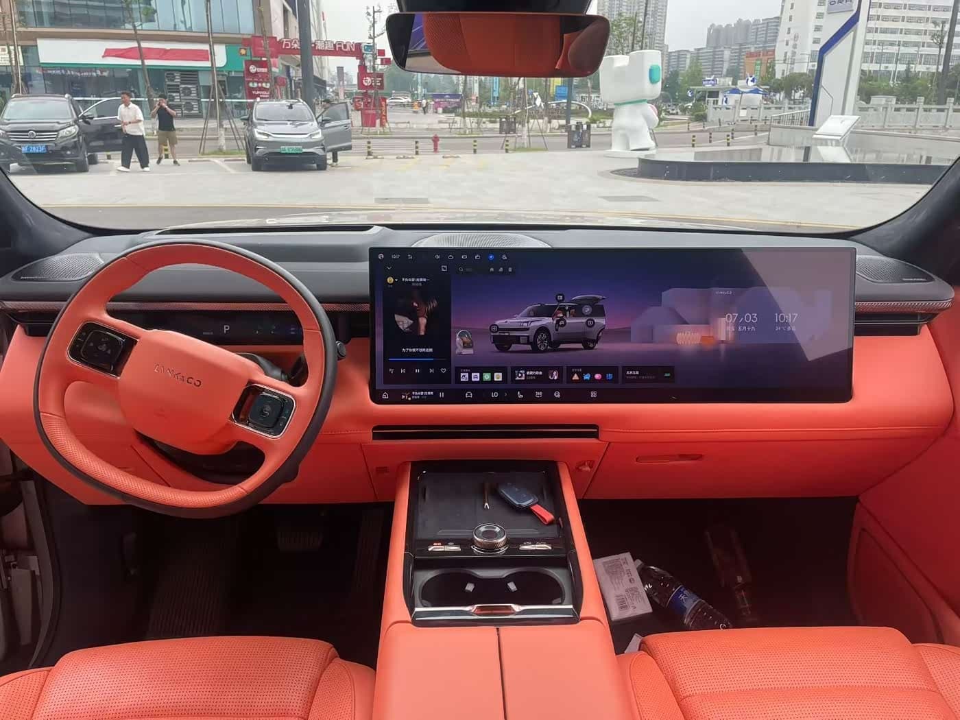 2025 Lynk & Co 900 Silbergrau, 31,700 km, China export – photo 7