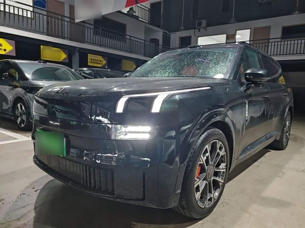 2025 Lynk & Co 900 Black, 5,100 km, China export – photo 1