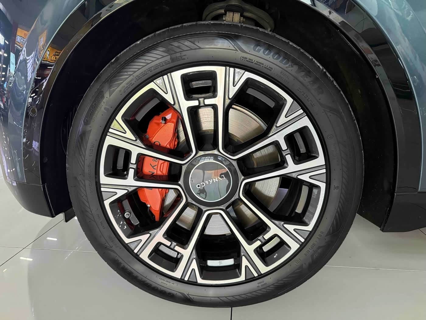 2025 Lynk & Co 900 Green, 16,000 km, China export – photo 16