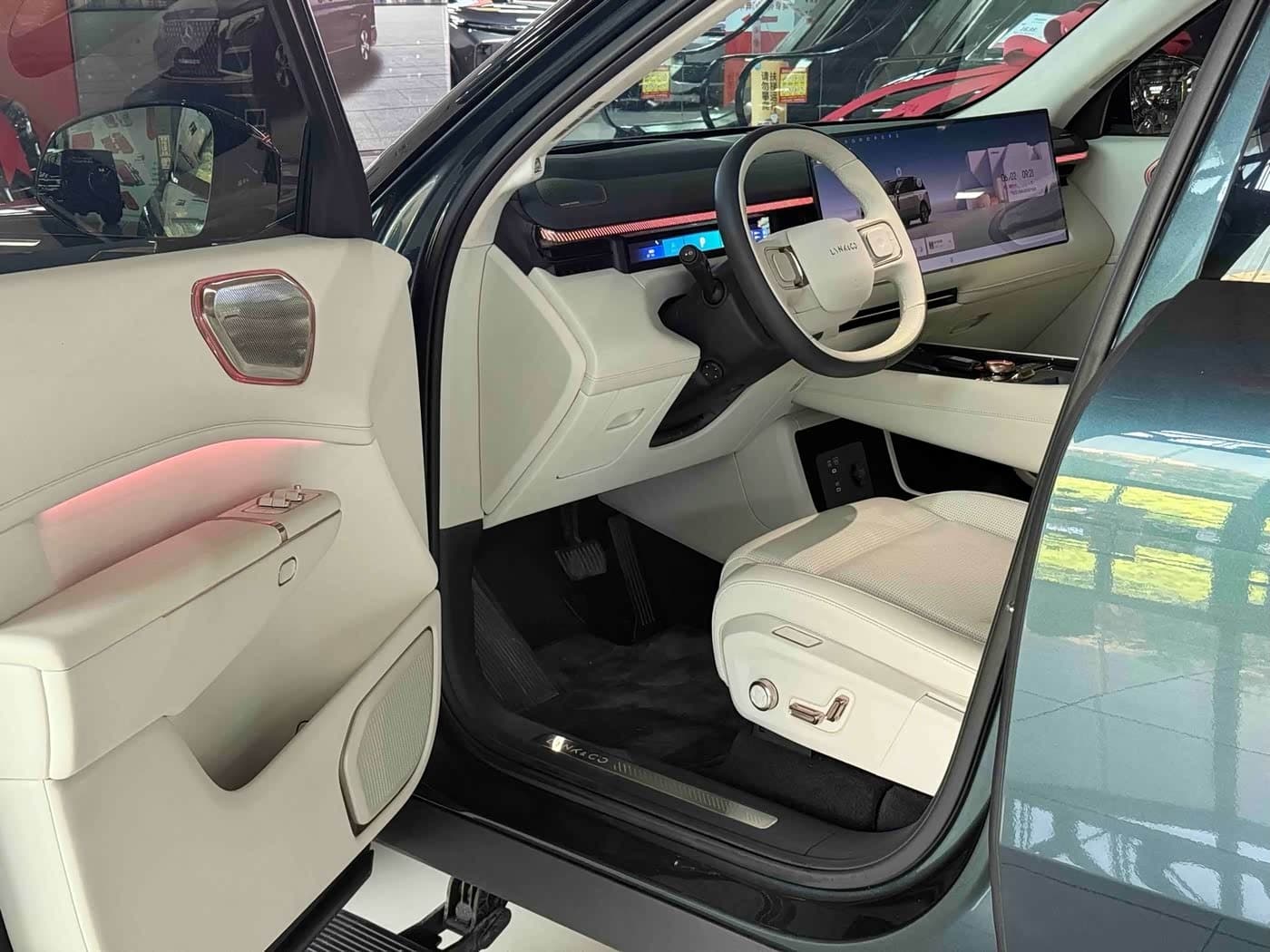 2025 Lynk & Co 900 Green, 16,000 km, China export – photo 7