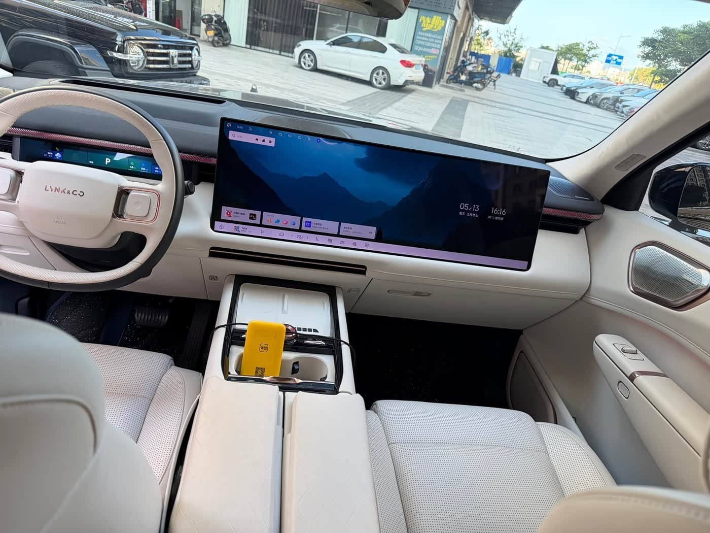 2025 Lynk & Co 900 Black, 14,000 km, China export – photo 8